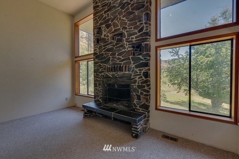7330 Olalla Canyon Road Cashmere, WA 98815 - Photo 22 of 35 Gallery Image 22