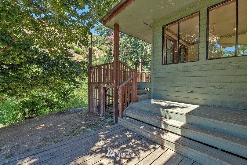 7330 Olalla Canyon Road Cashmere, WA 98815 - Photo 7 of 35 Gallery Image 7