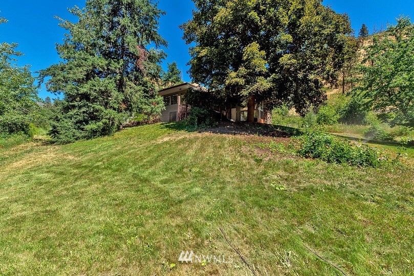 7330 Olalla Canyon Road Cashmere, WA 98815 - Photo 10 of 35 Gallery Image 10