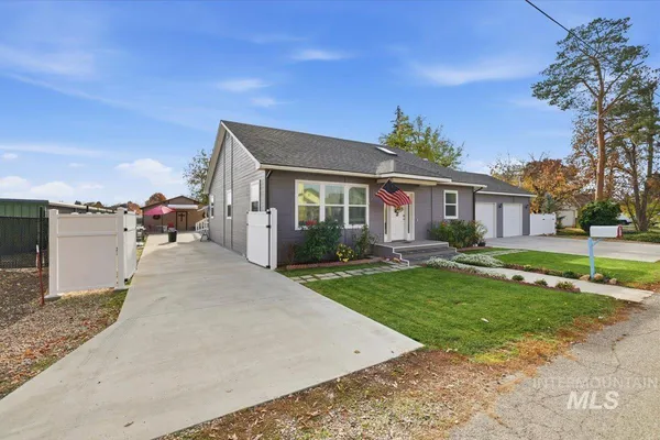 $1,400,000 | 7501 West Swift Lane, Boise, ID 83704