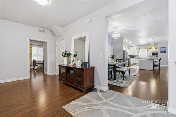 $1,400,000 | 7501 West Swift Lane, Boise, ID 83704