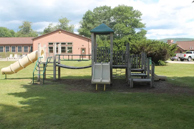 $415,000 | 41 Jack O'Lantern Drive, Unit 22, North Woodstock, NH 03262