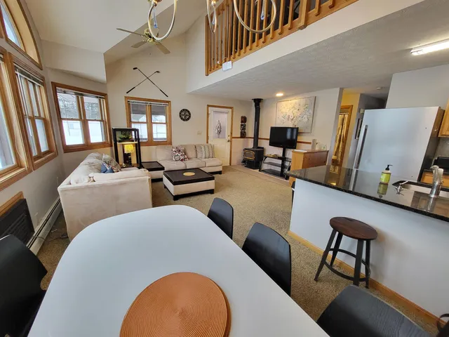 $415,000 | 41 Jack O'Lantern Drive, Unit 22, North Woodstock, NH 03262