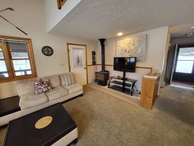 $415,000 | 41 Jack O'Lantern Drive, Unit 22, North Woodstock, NH 03262