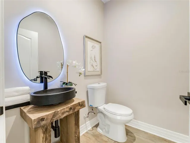 a view of a garden area