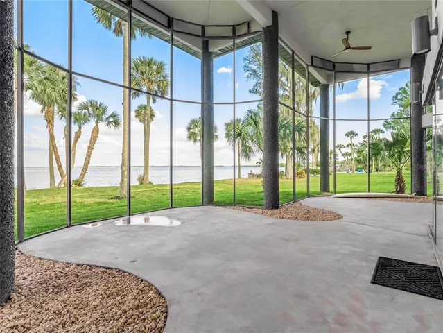 $1,499,900 | 303 Waterwood Drive, Yalaha, FL 34797