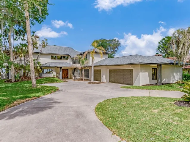 $1,499,900 | 303 Waterwood Drive, Yalaha, FL 34797