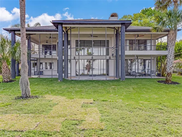 $1,499,900 | 303 Waterwood Drive, Yalaha, FL 34797