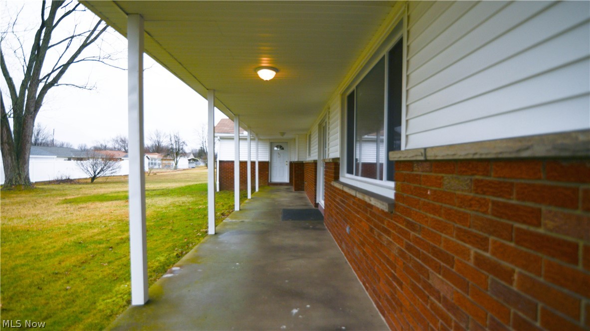 624 Robinson Road Campbell, OH 44405 - Photo 34 of 35 Gallery Image 34