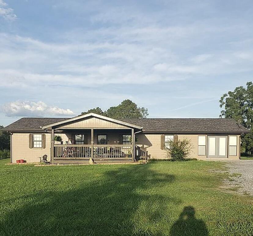 140 Old McCamy Road Chatsworth, GA 30705 - Photo 2 of 2 IMG-8865