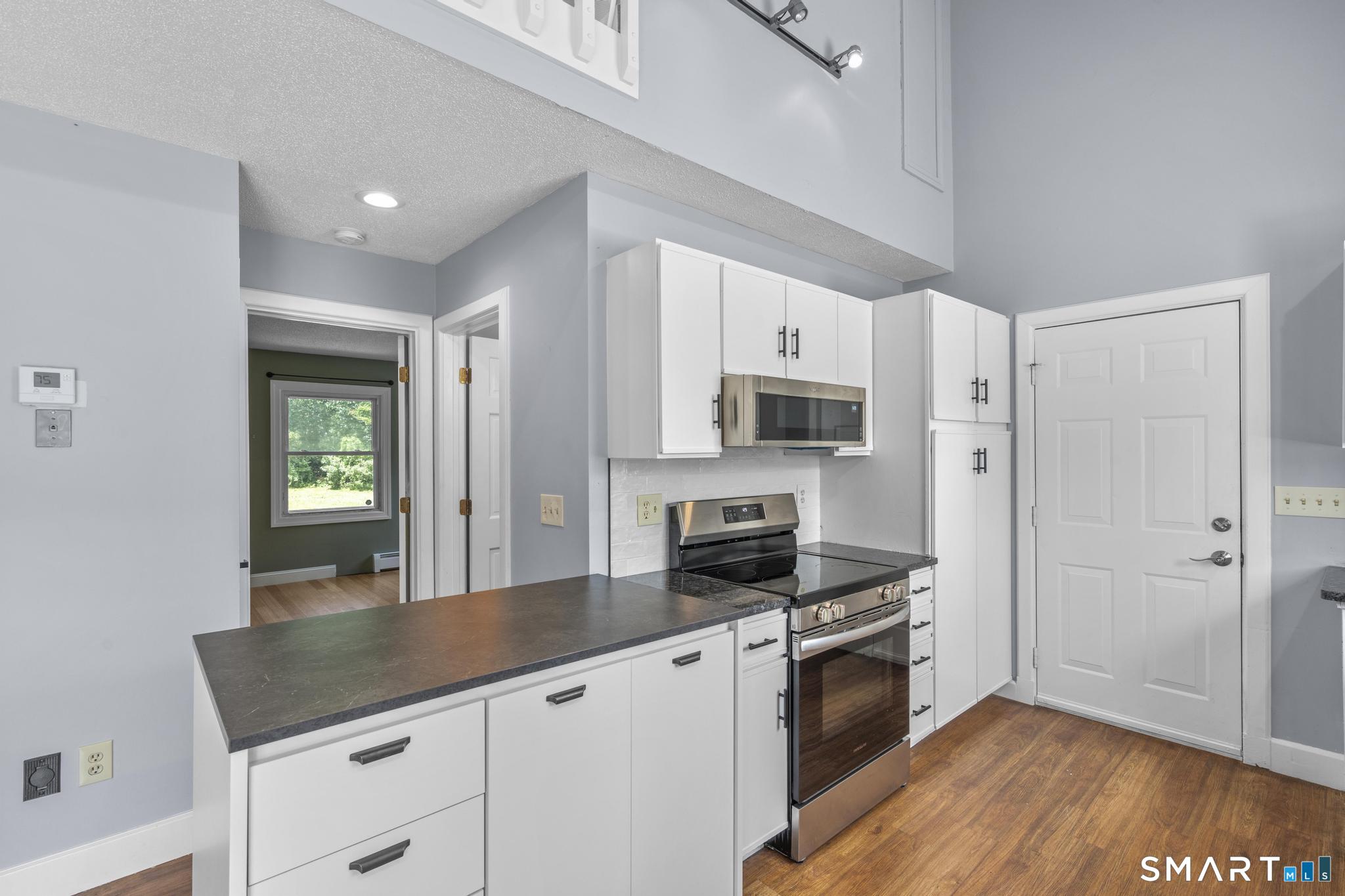 103 Birch Road Mansfield, CT 06268 - Photo 13 of 39