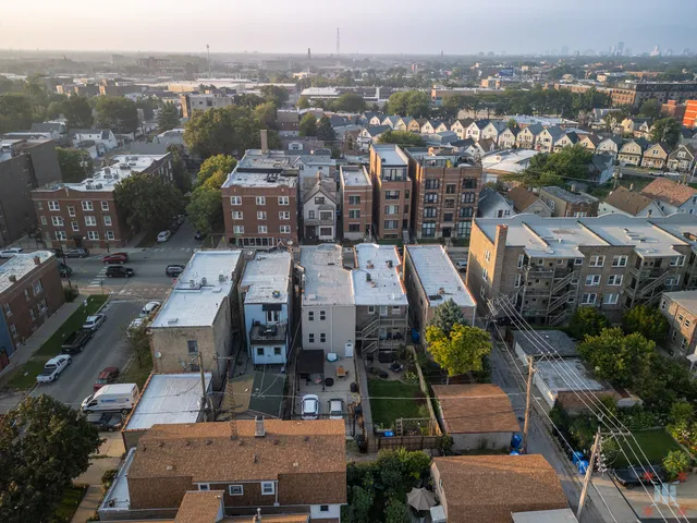 a picture of city view