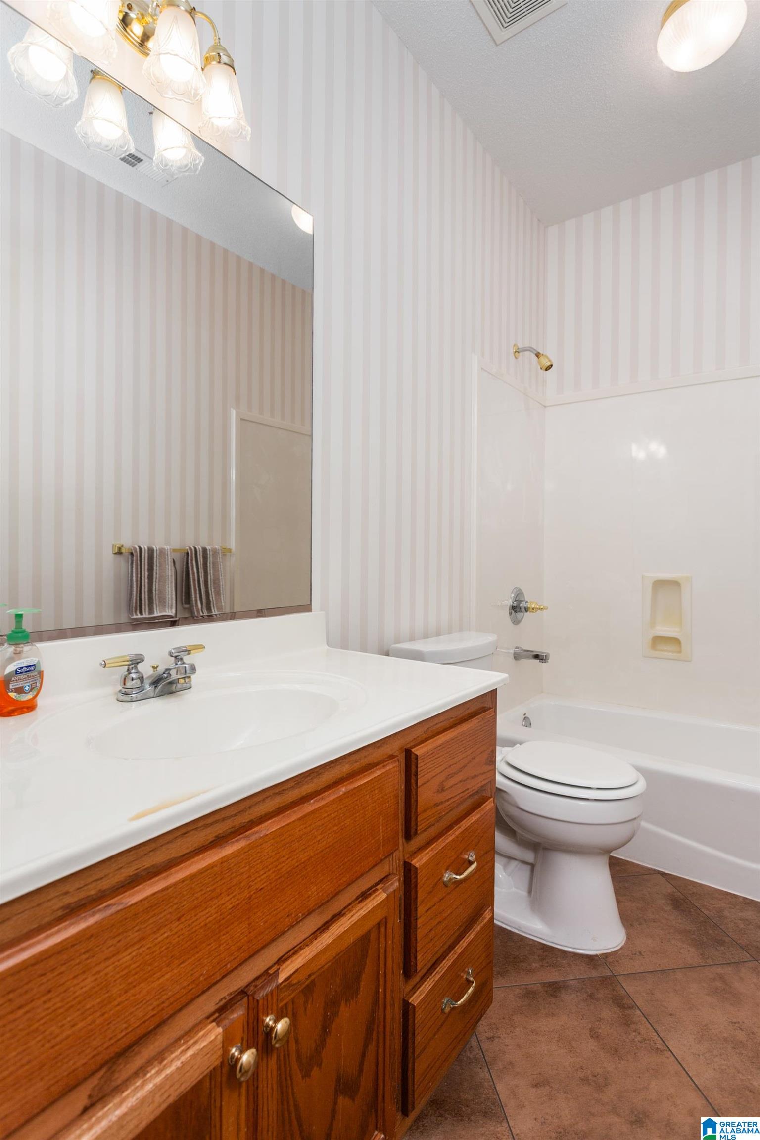5441 J J R Drive Birmingham, AL 35235 - Photo 27 of 31