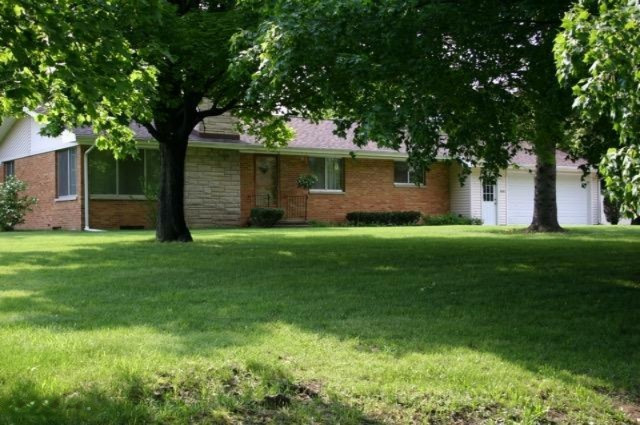 14581 15 Mile Road Marshall, MI 49068 - Photo 2 of 25 IMG_5297