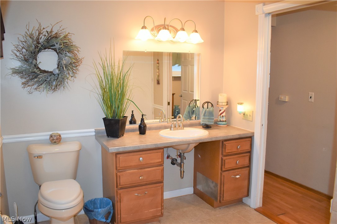 6413 Sherborn Road Parma Heights, OH 44130 - Photo 7 of 30