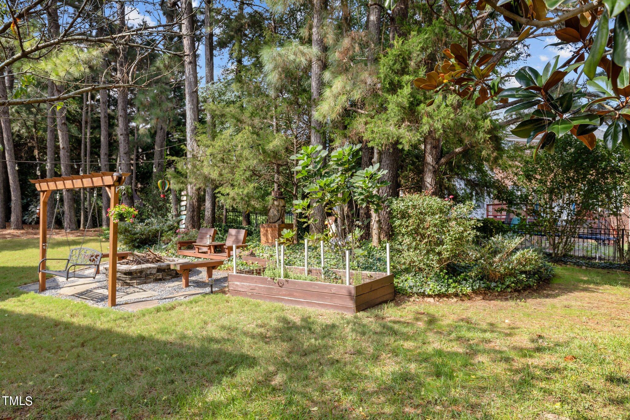 12417 Village Gate Way Raleigh, NC 27614 - Photo 30 of 43 Gigantic yard