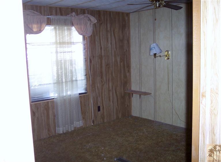 18555 Roberts Road, Unit 36 Desert Hot Springs, CA 92241 - Photo 9 of 20 a view of an empty room