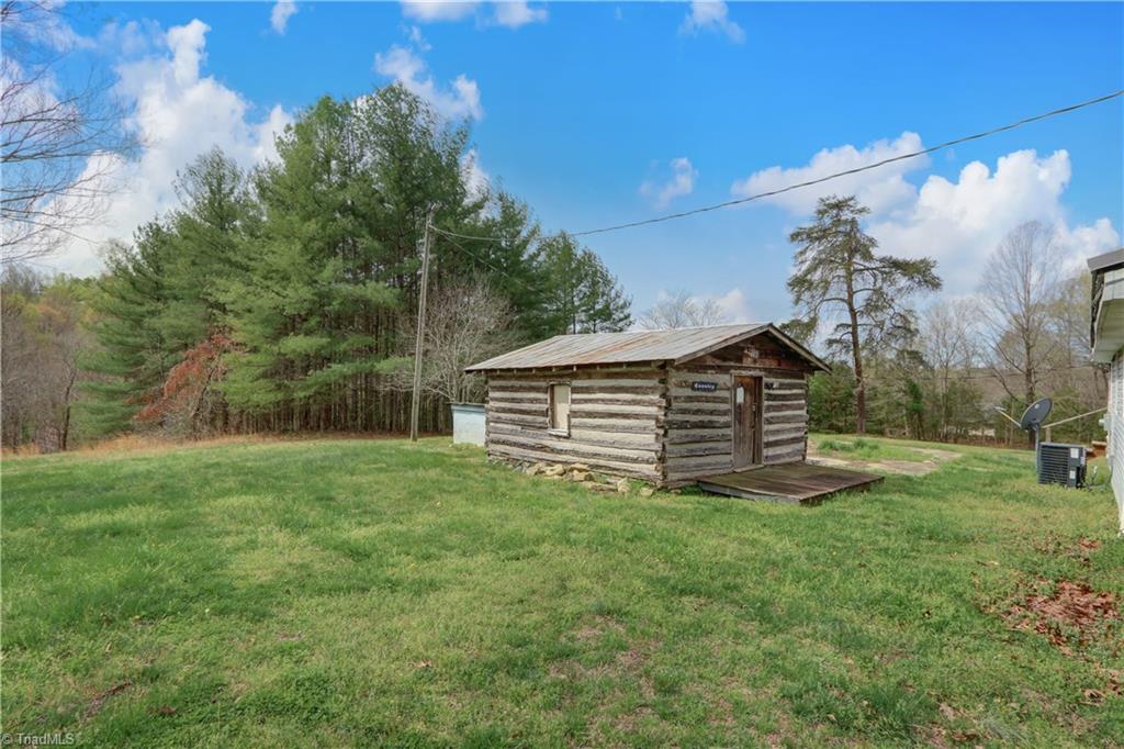 2376 Baker Crossroad Road Reidsville, NC 27320 - Photo 26 of 30 Gallery Image 26