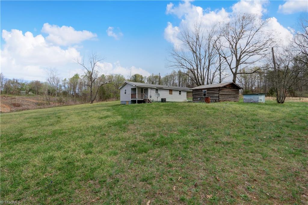 2376 Baker Crossroad Road Reidsville, NC 27320 - Photo 28 of 30 Gallery Image 28