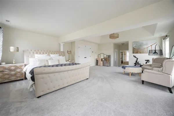 $899,999 | 27 East Van Buren Way, Hopewell Junction, NY 12533