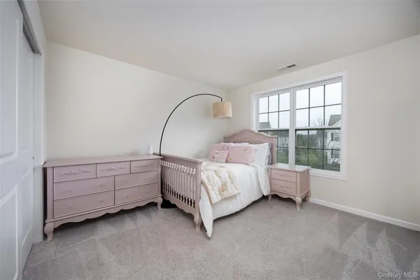 $899,999 | 27 East Van Buren Way, Hopewell Junction, NY 12533