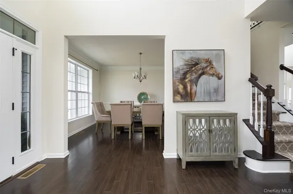 $899,999 | 27 East Van Buren Way, Hopewell Junction, NY 12533