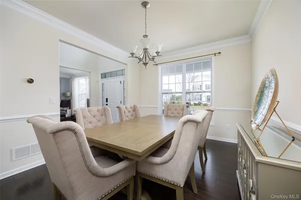 $899,999 | 27 East Van Buren Way, Hopewell Junction, NY 12533