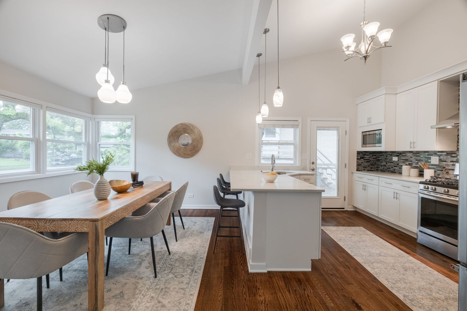 239 Kilpatrick Avenue Wilmette, IL 60091 - Photo 8 of 24