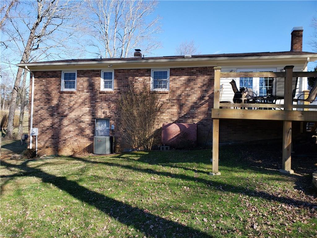 3039 Pipers Gap Road Mount Airy, NC 27030 - Photo 4 of 30 Gallery Image 4