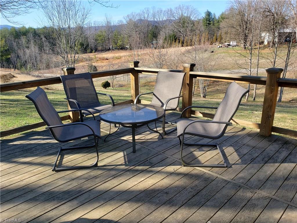 3039 Pipers Gap Road Mount Airy, NC 27030 - Photo 5 of 30 Gallery Image 5