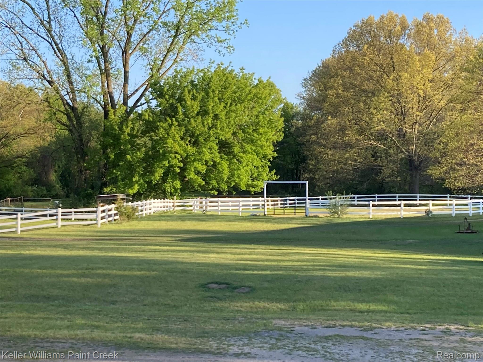 Outdoor arena