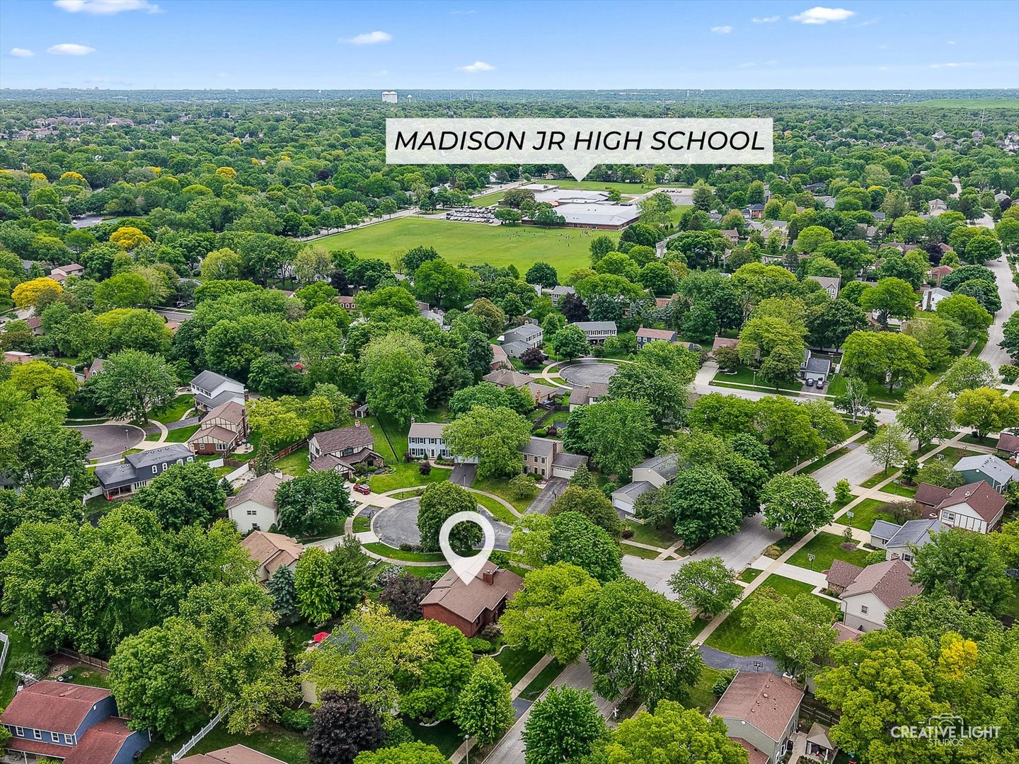 711 Canyon Run Road Naperville, IL 60565 - Photo 35 of 44 Gallery Image 35