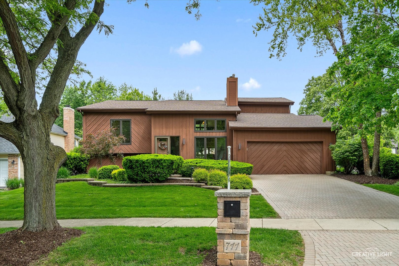 711 Canyon Run Road Naperville, IL 60565 - Photo 4 of 44 Gallery Image 4