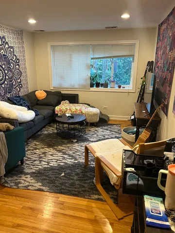 $184,900 | 5953 North Kenmore Avenue, Unit 305, Chicago, IL 60660