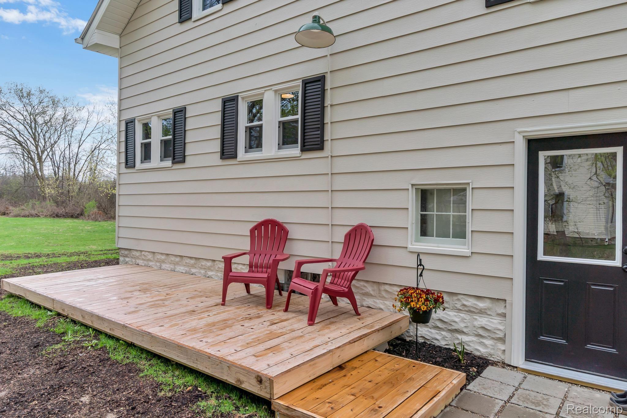 1048 Reid Road Grand Blanc, MI 48439 - Photo 36 of 50 Gallery Image 36