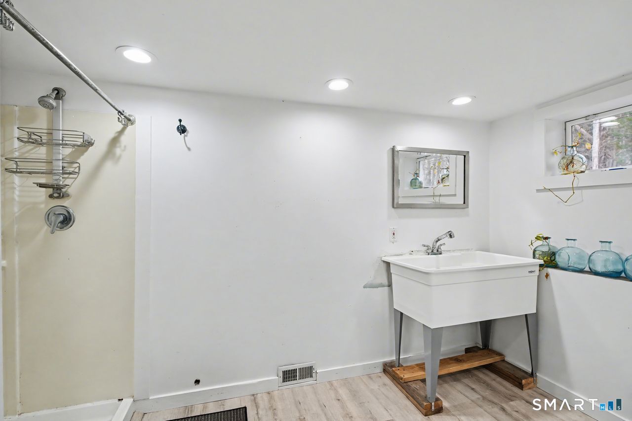 101 Sport Hill Road Redding, CT 06896 - Photo 26 of 40
