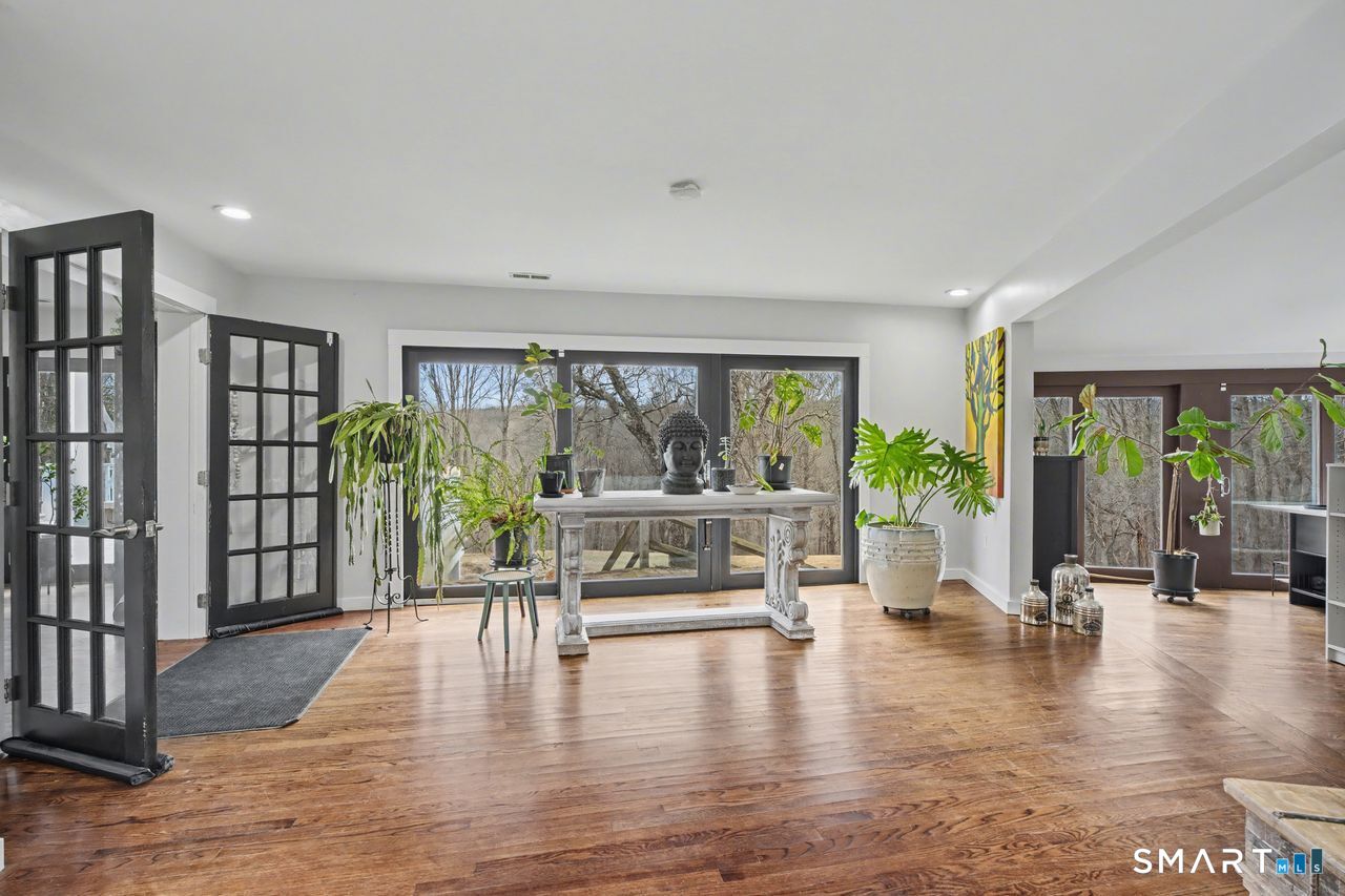 101 Sport Hill Road Redding, CT 06896 - Photo 6 of 40