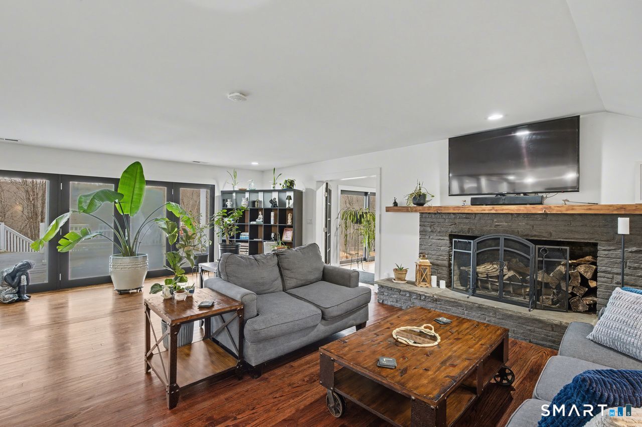 101 Sport Hill Road Redding, CT 06896 - Photo 8 of 40