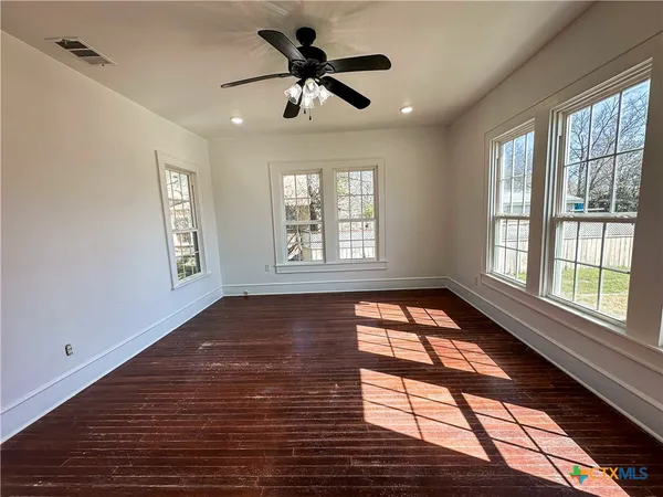 $196,000 | 1602 Saunders Street, Gatesville, TX 76528