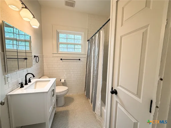 $196,000 | 1602 Saunders Street, Gatesville, TX 76528