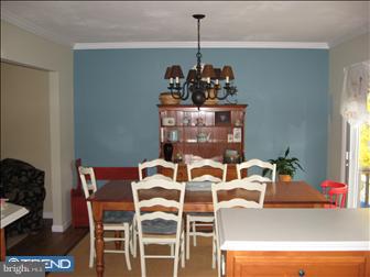 23 Brooktree Road East Windsor, NJ 08520 - Photo 5 of 9 Dining Room