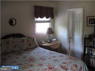 23 Brooktree Road East Windsor, NJ 08520 - Photo 7 of 9 Bedroom - Main