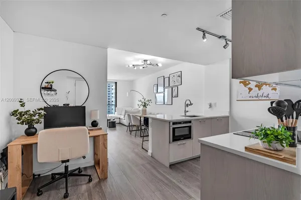 $3,500 | 501 Northeast 31st Street, Unit 3704, Miami, FL 33137