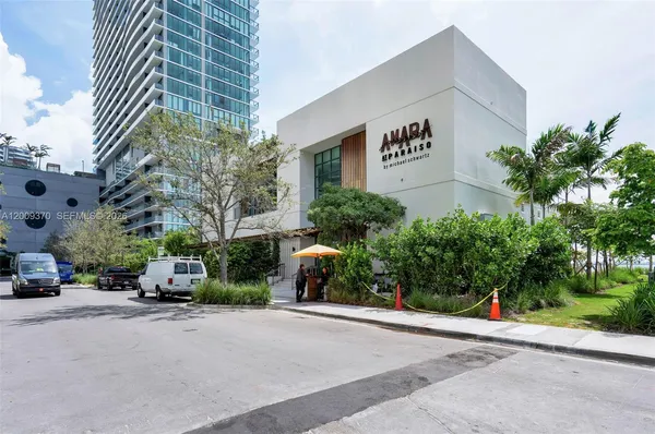 $3,500 | 501 Northeast 31st Street, Unit 3704, Miami, FL 33137