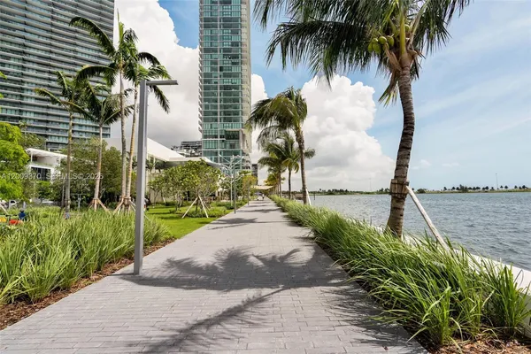 $3,500 | 501 Northeast 31st Street, Unit 3704, Miami, FL 33137