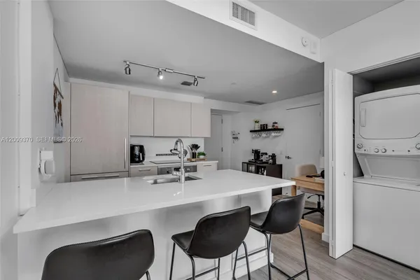 $3,500 | 501 Northeast 31st Street, Unit 3704, Miami, FL 33137