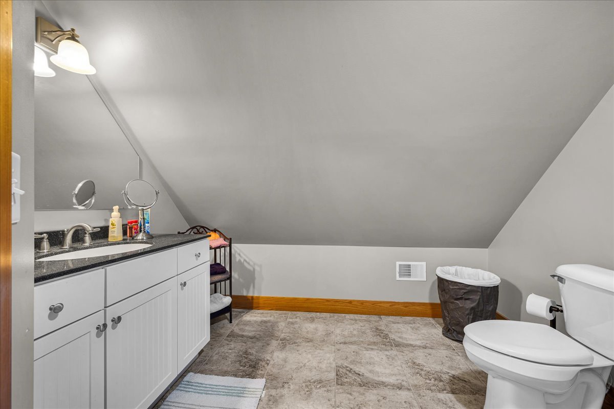 708 North 1950th Road Tonica, IL 61370 - Photo 51 of 95 a bathroom with a bathtub sink and toilet