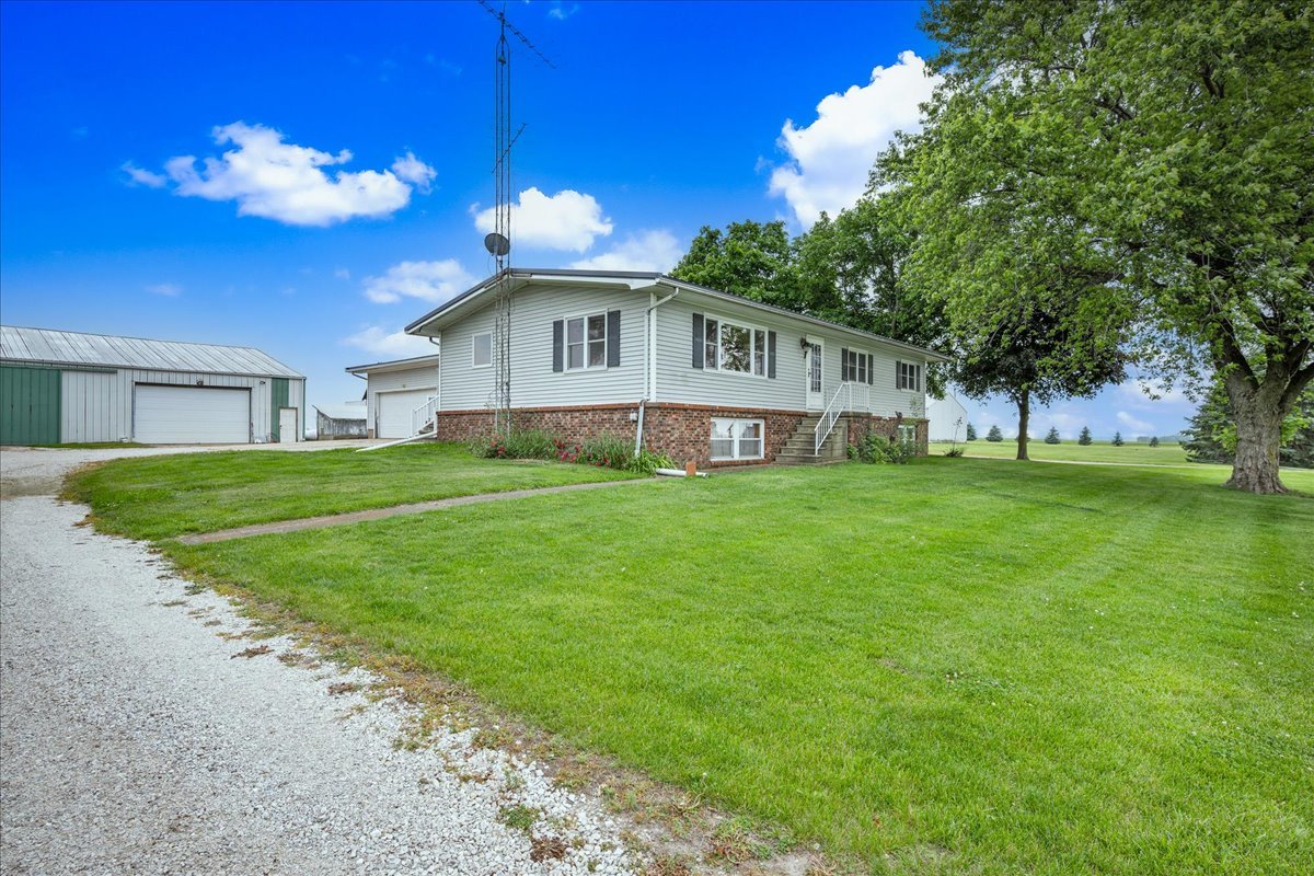 708 North 1950th Road Tonica, IL 61370 - Photo 58 of 95 a view of a house with a big yard