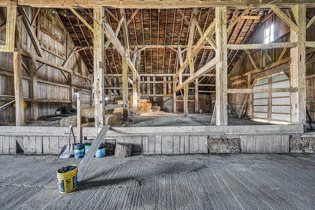 $485,000 | 708 North 1950th Road, Tonica, IL 61370