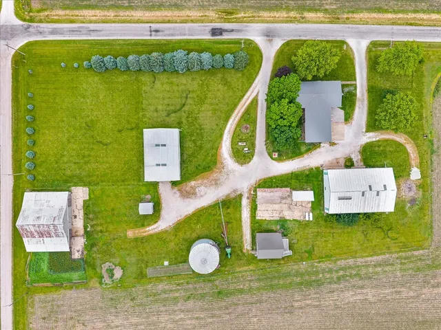 $485,000 | 708 North 1950th Road, Tonica, IL 61370